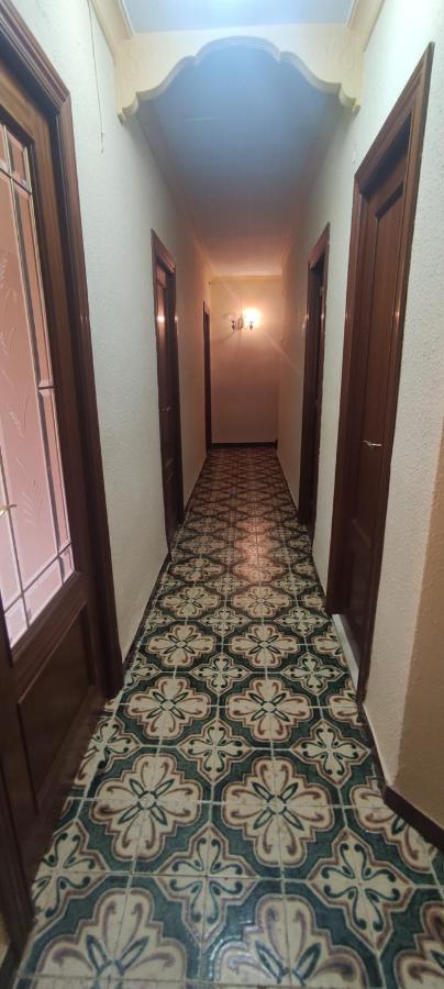 Ferienwohnung Habitacion Con Balcon Privado. Valencia Exterior foto